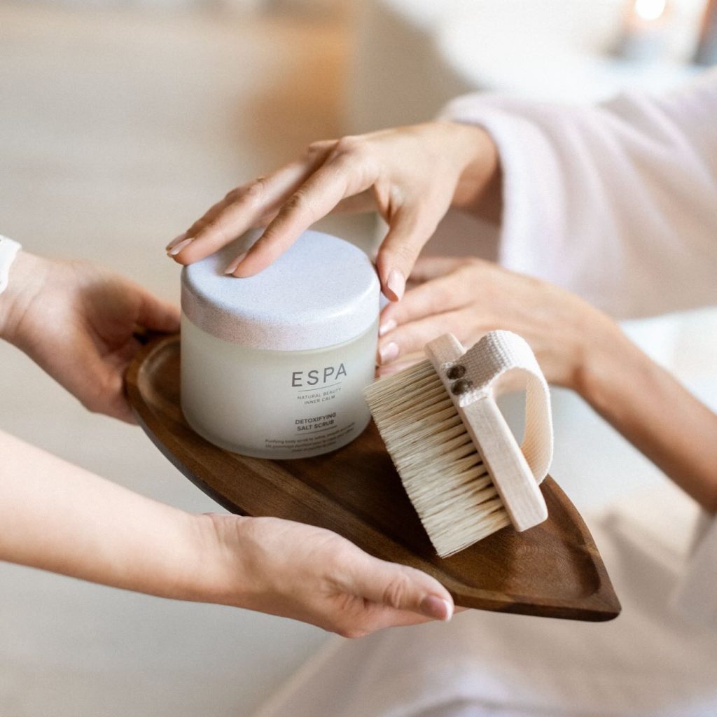 95E6FD92-D004-4B5D-966C-D535580FCF6A